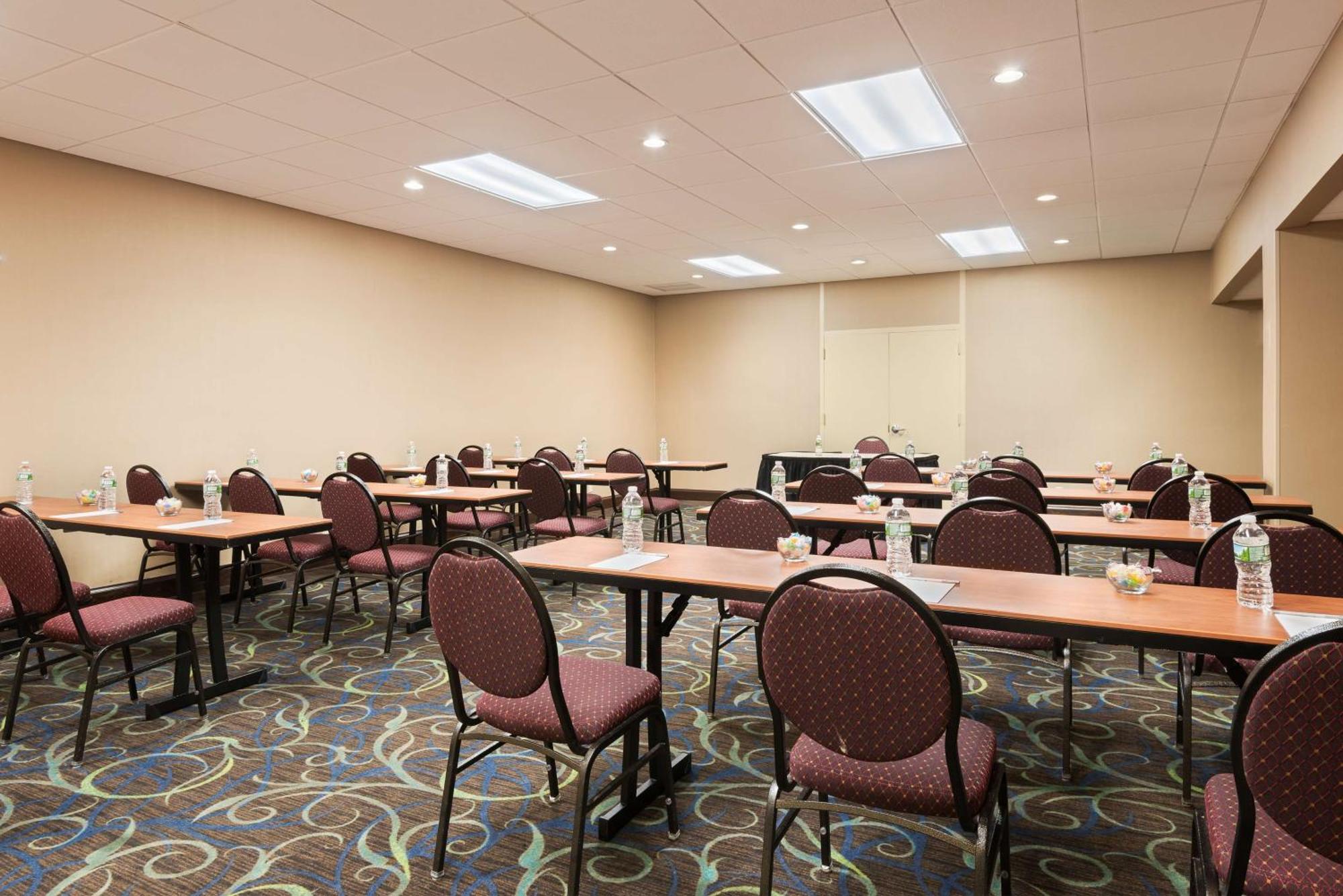 Hampton Inn White Plains/Tarrytown Elmsford Exteriör bild