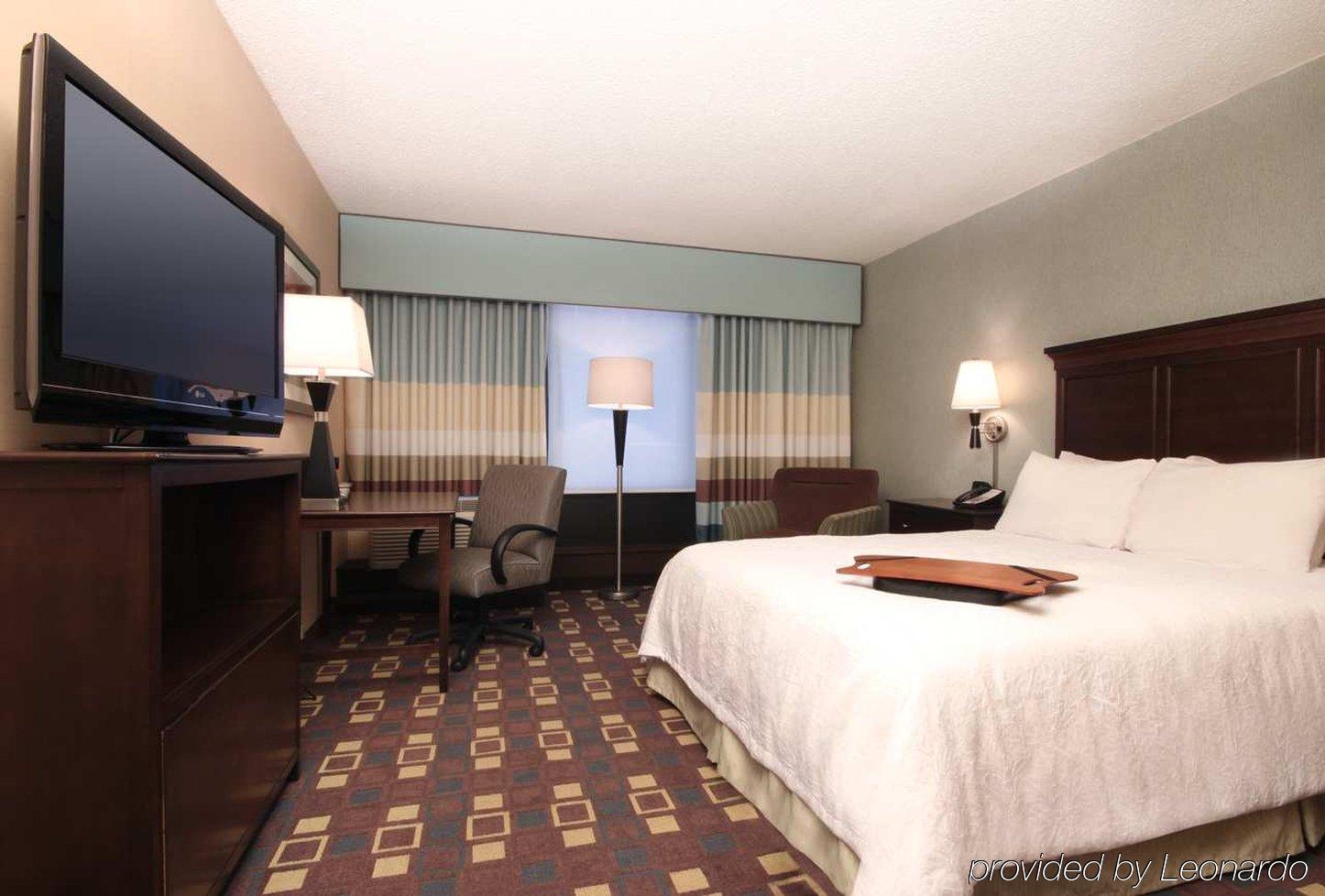 Hampton Inn White Plains/Tarrytown Elmsford Exteriör bild